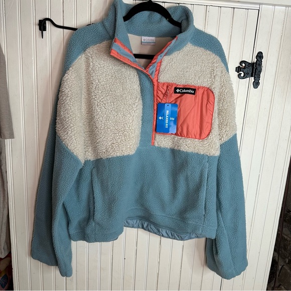 Columbia Sweaters - NWT Columbia Women’s Lodge Sherpa Pullover Stone Blue and dark stone size XXL